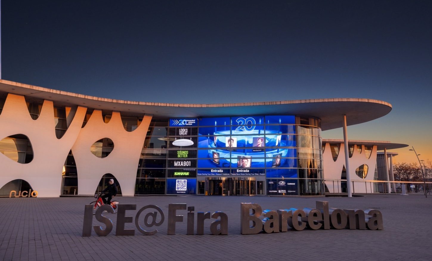 Empowering Innovation: Majar's Strategic Partnership with Multibrackets, Edbak, Aavara and Philips Professional Displays at ISE 2024